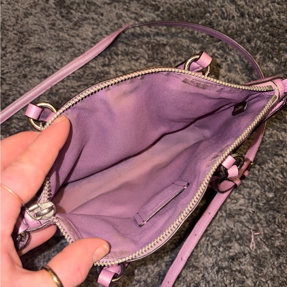 Coach Lilac Pebbled Leather Shoulder Bag - Picture 5 of 8
